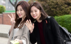 Blue Dragon Series Awards 2022: Hyeri Komentari Penampilan Yura dengan Sebut 'Babi Pink'