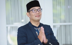 Gokil, Aksi Ridwan Kamil Mejeng Ganteng di Citayam Fashion Week Bareng 'Model Dunia' Dipuji Abis! 