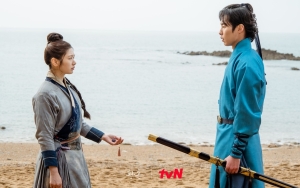 Jung So Min Ngeri Mulai Cinta Lee Jae Wook, Ini Bocoran Tim 'Alchemy Of Souls'