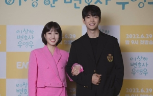 Hangat, Penulis Bahas Arti Love Line Park Eun Bin dan Kang Tae Oh di 'Extraordinary Attorney Woo'