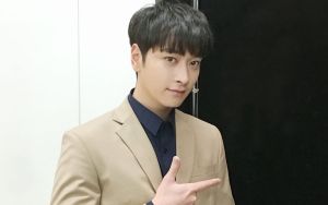 Istri Baru Lahiran, Chansung 2PM Langsung Mejeng di Premiere Film Taecyeon