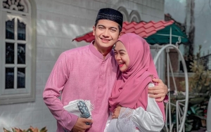 Ria Ricis Tulis Pesan Haru Buat Baby R, Teuku Ryan Bocorkan Wajah Cantik Anak Pertama?