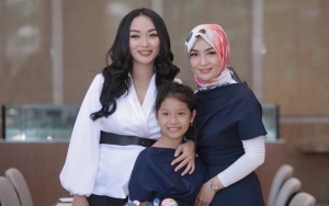 Zaskia Gotik Tertawa Usai Inez Nangis Bantah Pelakor, Imel Putri Sentil Ciri-Ciri Orang Toxic