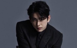 Jinyoung GOT7 Klarifikasi Kabar Hoaks Perkara Hobi Baca Buku