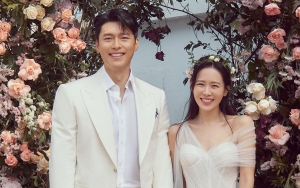 Bukan Cincin Kawin, Hyun Bin Pakai Barang Couple Ini dengan Son Ye Jin