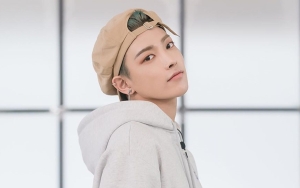 8 Potret Swag Hongjoong ATEEZ, Savage Saat Jawab Soal Popularitas Grupnya