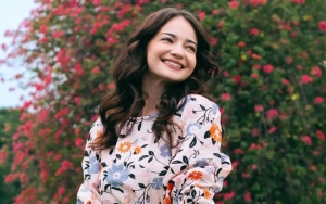 Unik, Enzy Storia Kenang Masa Kecil Tak Sengaja Bisa Foto Bareng Para Pemain Sinetron Hits Ini
