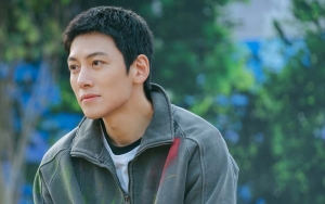 Ji Chang Wook Sebut Lokasi Syuting 'If You Wish Upon Me' Berisik Bikin Sutradara Kesulitan