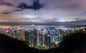 Hong Kong Masuk Jurang Resesi, Salah Satunya Karena Aturan COVID-19 yang Terlalu Ketat