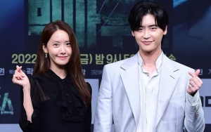 Berusia 30-an, Penampilan Yoona & Lee Jong Suk dalam Balutan Seragam SMA di 'Big Mouth' Bikin Heboh