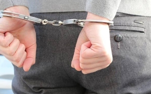 Pelaku Kasus Narkoba Ngamuk Bacok 4 Polisi di Polman Saat Hendak Diringkus
