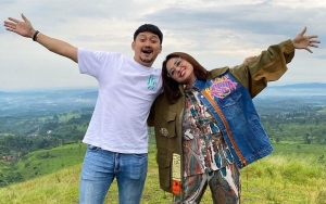 Dewi Persik Kembali Pamer Bukti Angga Wijaya Gelapkan Dana: Kalau Gak Palsuin TTD, Gak Bisa Hidup?