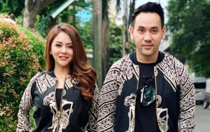 Jenita Janet Tunjukkan Kecemburuan, Sikap Sang Suami Kala Kalem Abis