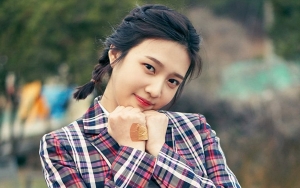 Akting Joy Red Velvet Sebagai Polwan Kejutkan Tim Produksi 'Unexpected Country Diary'