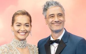 Rita Ora Sisipkan Nama Suami Usai Resmi Dipersunting Taika Waititi