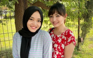 Isu Calon Mama Baru, Riesca Rose Bongkar Sifat Asli Putri Delina Usai Foto Bareng