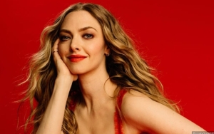 Amanda Seyfried Pernah Korbankan Privasi Demi Kebahagiaan Orang Lain di Awal Karier