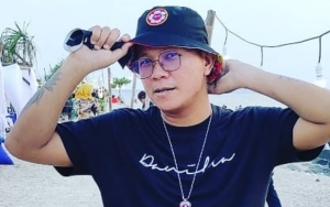 Putuskan Kuliah, Andika Kangen Band Singgung Soal Contoh Saat Pamer Kenakan Jas Almamater