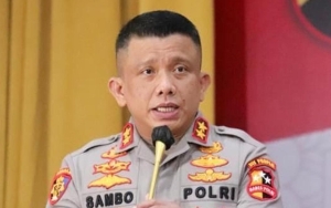 Pihak Ferdy Sambo Buka Suara Soal Amplop Tebal 'Titipan Bapak'