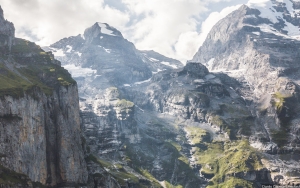 Salju di Jalur Pegunungan Swiss Terancam Hilang Sepenuhnya dalam Beberapa Minggu