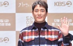 Diam-Diam Penuh Dedikasi, Jo Han Sun Terciduk Jadi Sukarelawan Banjir di Korea Selatan