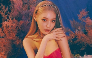 Terungkap Sosok yang Buat Kim Chungha Terharu Sampai Berkaca-kaca di Hallyu Pop Fest