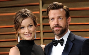 Jason Sudeikis Minta Maaf Usai Permalukan Olivia Wilde