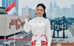 Krisdayanti Sambut HUT RI ke-77, Foto Berkebaya Cantik Bareng Puan Maharani Banjir Pujian