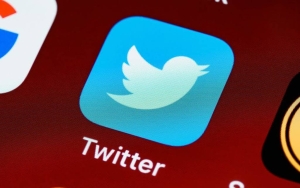 Gara-gara Twitter, Wanita Arab Ini Dijatuhi Hukuman 34 tahun Penjara
