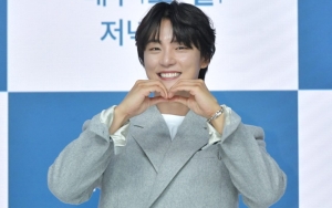 Yoon Shi Yoon Dikonfirmasi Jadi Pemeran 'Work Later, Drink Now 2', Auto Disambut Antusias