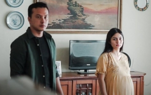 Vibes Nicholas Saputra-Ariel Tatum Disebut Bak Suami Istri Usai Terciduk Makan Sepiring Berdua