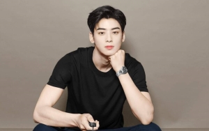Cha Eunwoo Lebih Pilih Diselingkuhi Ketimbang Dighosting, Kenapa?