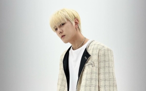 Donghyuk iKON Ikut Syok Baca Puisi Lawas Vicky Prasetyo Versi Korea