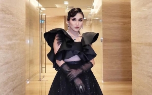 Kenakan Outfit Super Kece, Ayu Ting Ting Lagi-lagi Bikin Fans Kesengsem