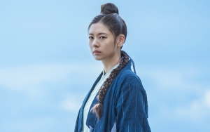 tvN Spoiler Sosok Yang Selamatkan Jung So Min di 'Alchemy Of Souls 2'