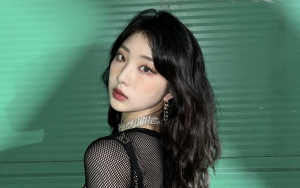 Tumbang Saat Konser, Begini 8 Potret Ceria Yeojin LOONA