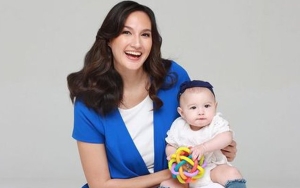 Sadar Kamera, Putri Nadine Chandrawinata Langsung Pasang Pose Gemas di Foto Terbaru