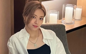 Cuma Pakai Baju Santai, Bodi Jam Pasir Yuna ITZY Bikin Iri