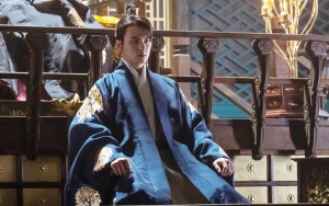 Jadi Putra Mahkota Picik, Begini Fokus Akting Shin Seung Ho di 'Alchemy of Souls'