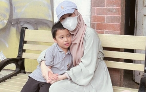 Larissa Chou Tulis Ungkapan Menyentuh Soal Ibu Saat Umrah Bareng Anak, Singgung Kesempurnaan