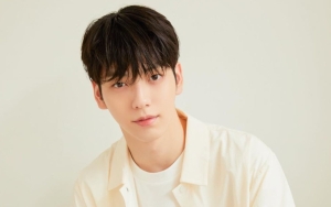 Soobin TXT Tak Sengaja Acungkan Jari Tengah, Sosok Ini Syoknya Elegan