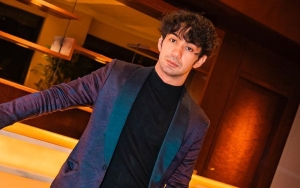 Reza Rahadian Bikin Fans Histeris Usai Ubah Penampilan Jadi Begini