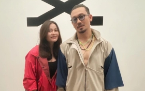 10 Momen Mesra Denny Sumargo dan Olivia Allan: Rela Antar Istri Kandungan Ke Malaysia!