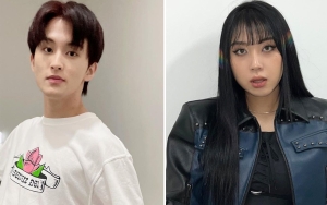 'Totalitas' Ngefans Mark NCT, 11 Pesona Rapper Lee Young Ji dengan Rambut Two Toned Unik
