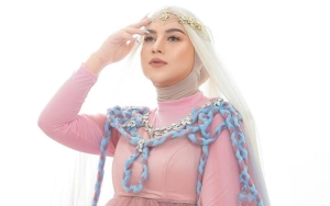 Anti Mainstream! Bak Boneka dalam Kemasan, Konsep Pemotretan Putra-Putri Irish Bela Gemas Abis