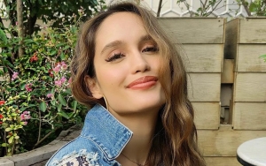 Cinta Laura Posting Foto di Bali, Visual Bak Barbie Hidup Curi Fokus