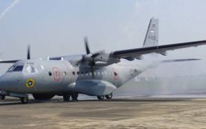Pesawat Latih TNI AL Jatuh Tenggelam di Selat Madura, Nasib Pilot-Kopilot Belum Bisa Dipastikan