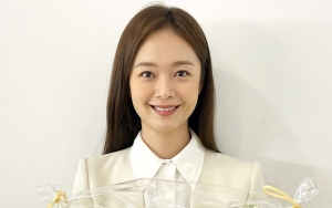 Bak Vampir, Wajah Jeon So Min di Postingan Medsos Jadul Curi Perhatian