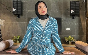 'Ditolak Halus' Keluarga Frans Faisal, Nathalie Hoslcher Ingatkan Tentang Salat Tuai Pujian