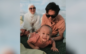 Viral Video Anak Dinda Hauw Cium Ka'bah Tanpa Disuruh, Bikin Merinding